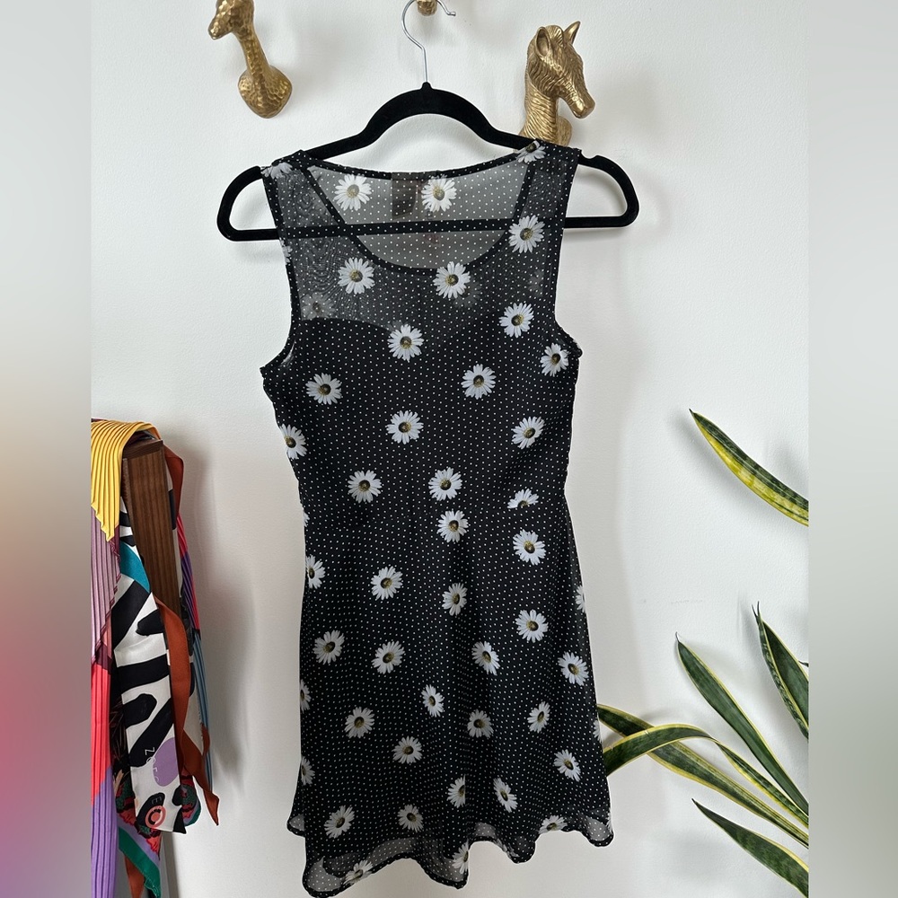 Two Fun Spring Dresses for $25 - Picture 3 of 8